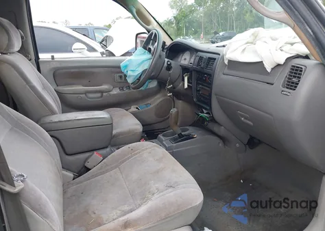 2002 Toyota Tacoma Prerunner from USA, damaged, VIN 5TEGM92N62Z053966